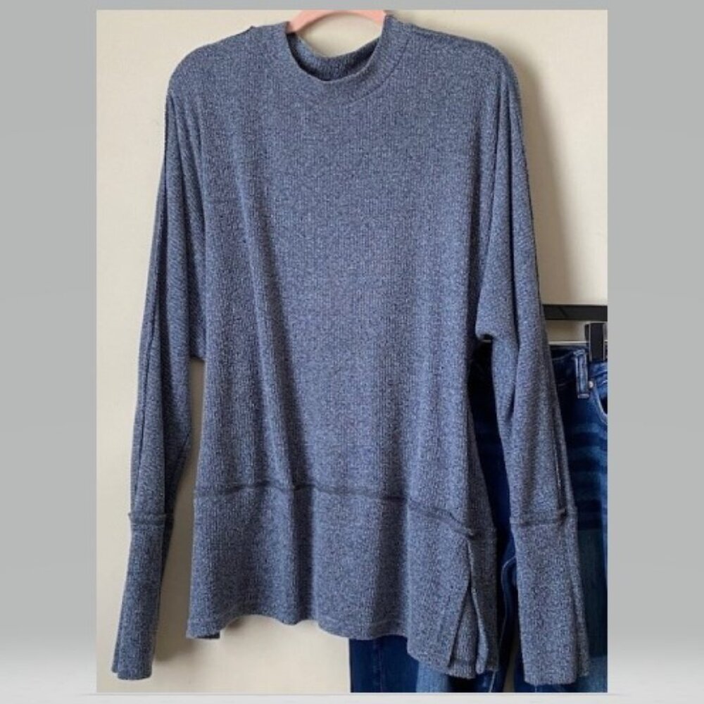 Blue Long Sleeve Tunic With Thumb Holes